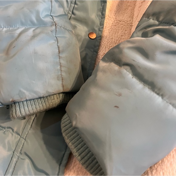 Girl’s Winter Puffer Coat size 6/6X - Picture 4 of 7